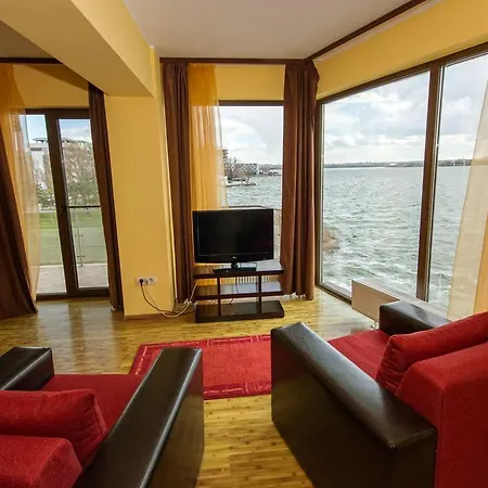 アパート Tania ママイア